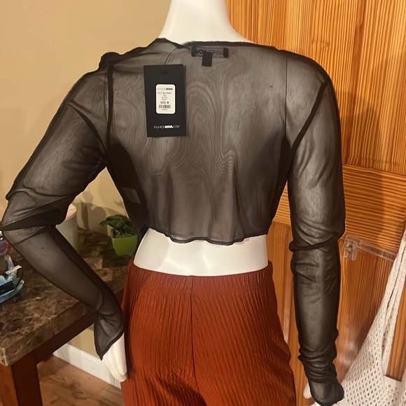 Top - Picture 3 of 4